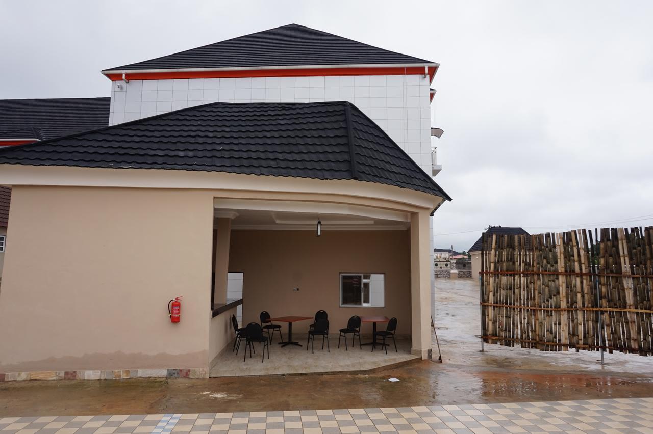 Aenon Suites Oshogbo Exteriér fotografie